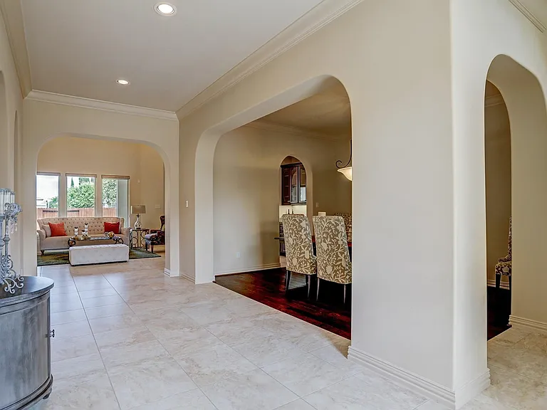 1914 Mystic Arbor Ln — Photo 6