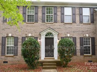 529 Fair Oaks Dr, Fort Mill, SC 29708