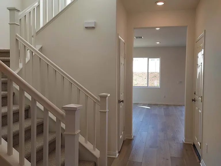 19532 Sunkissed Ridge Dr — Photo 3