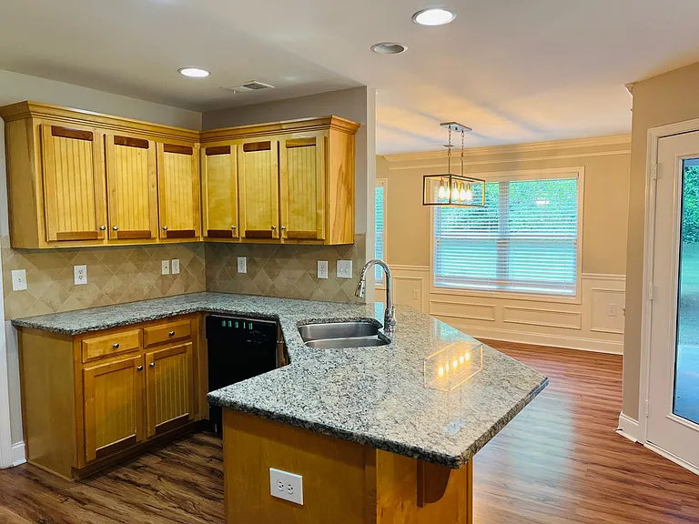 5750 Crest Hill Dr — Photo 14