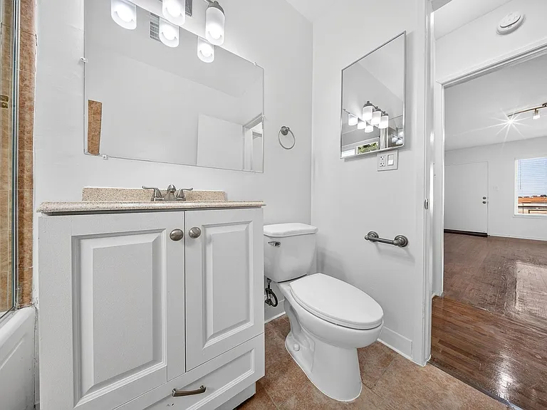1412 W. 17th St — Photo 19