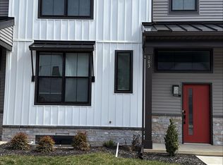 103 Larkin Dr, Mechanicsburg, PA 17055