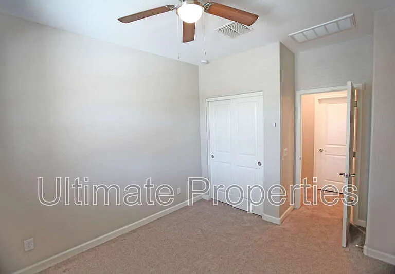 20238 W Buchanan St — Photo 14