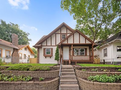 1722 Queen Ave N, Minneapolis, MN, 55411