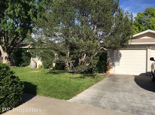 9716 Lona Ln NE, Albuquerque, NM 87111