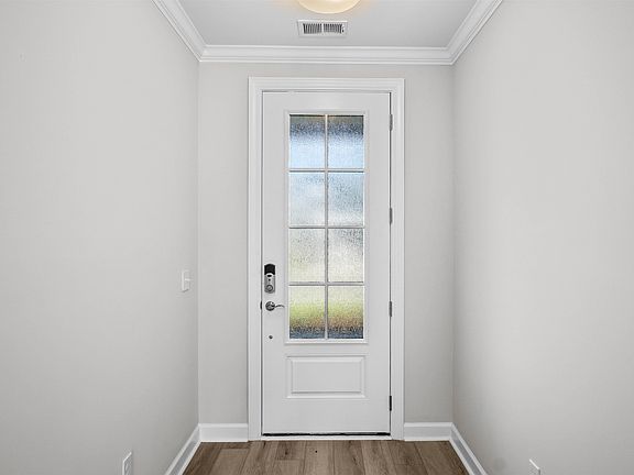 4th image of 2215 Seagrape Dr.