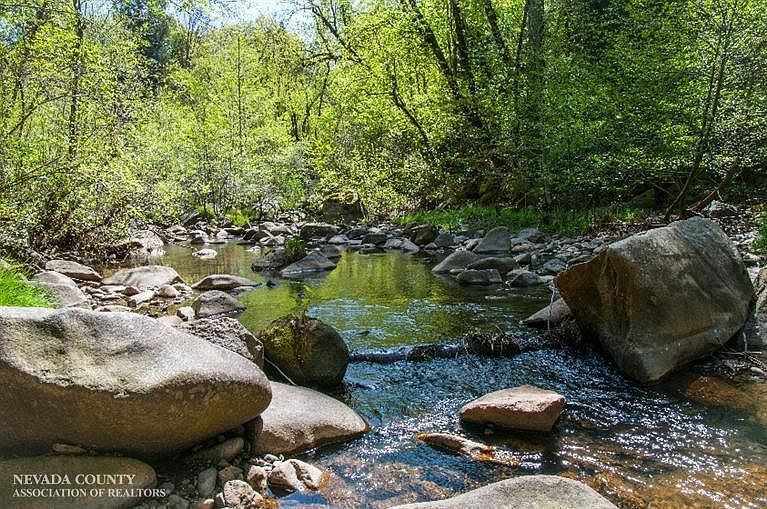1st image of 407 Old Downieville Hwy