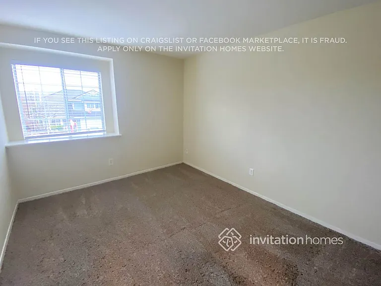 152 Drake Ct — Photo 8