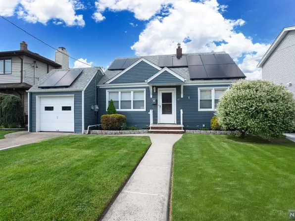 47 Garwood Ct S, Garfield, NJ 07026
