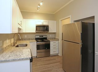 782 Boone Station Dr #782M, Burlington, NC 27215