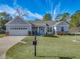 124 Juniper Dr, Crawfordville, FL 32327