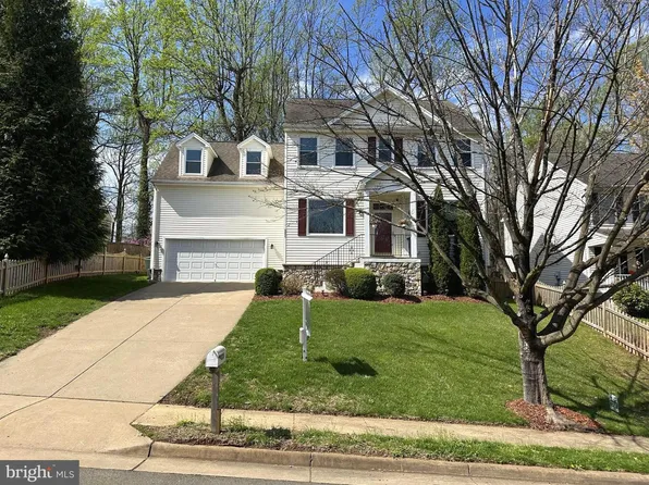 226 Breezewood Dr, Warrenton, VA 20186