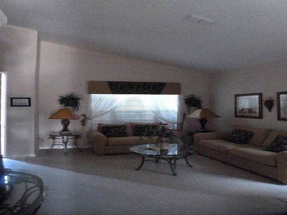 5th image of 927 Bridgeford Crossing Blvd