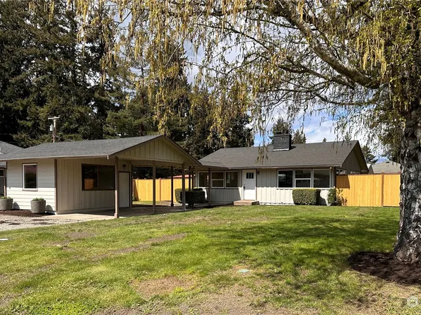 10819 8th Street E, Edgewood, WA 98372