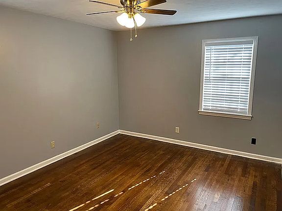 4th image of 3514 Coffee Dr