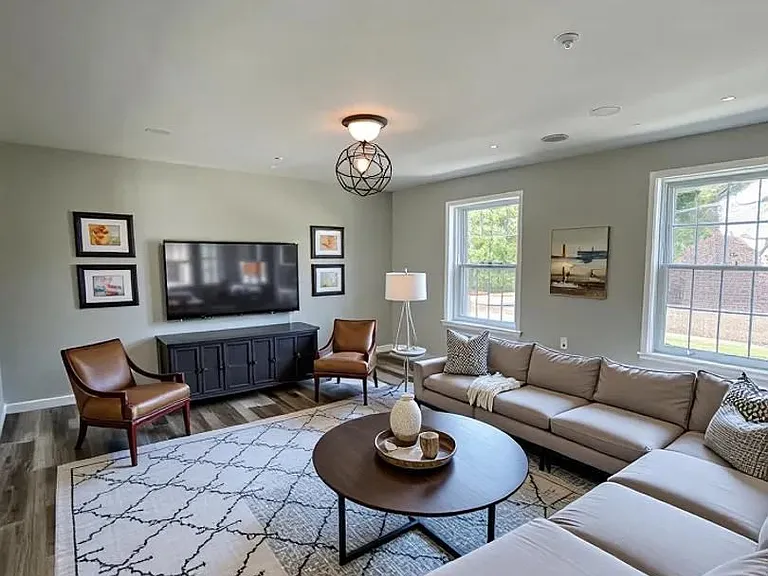 251 McCaskey Ave — Photo 3