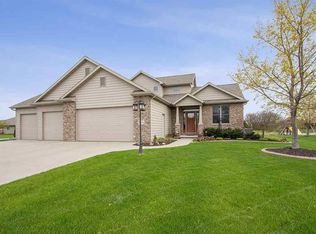 W6021 Nolan Dr, APPLETON, WI 54915