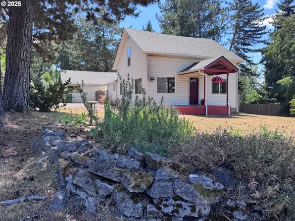 13735 SW Lambert Ln, Gaston, OR 97119