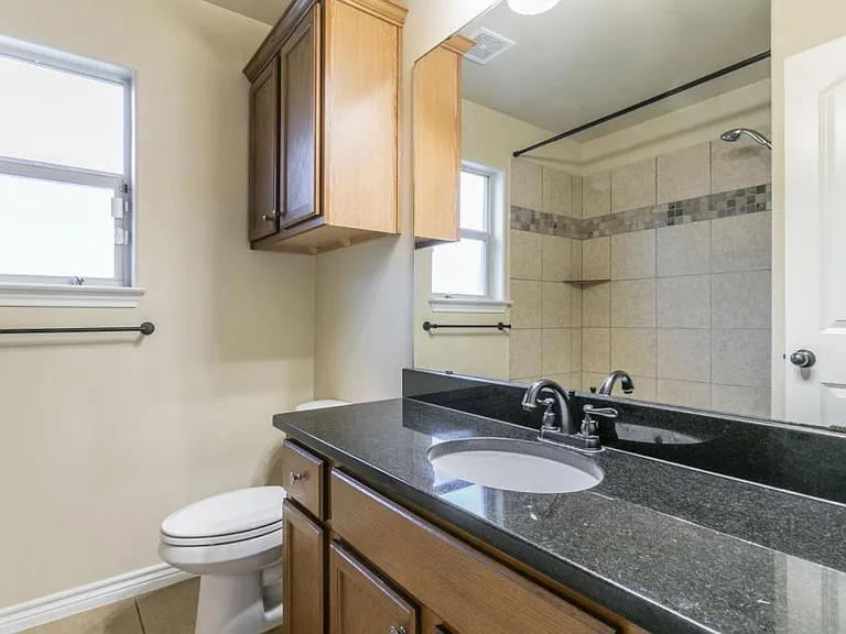 1200 Vanguard Ln — Photo 15