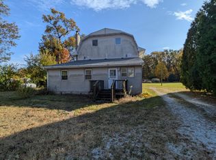 6472 W Us Highway 30, Wanatah, IN 46390