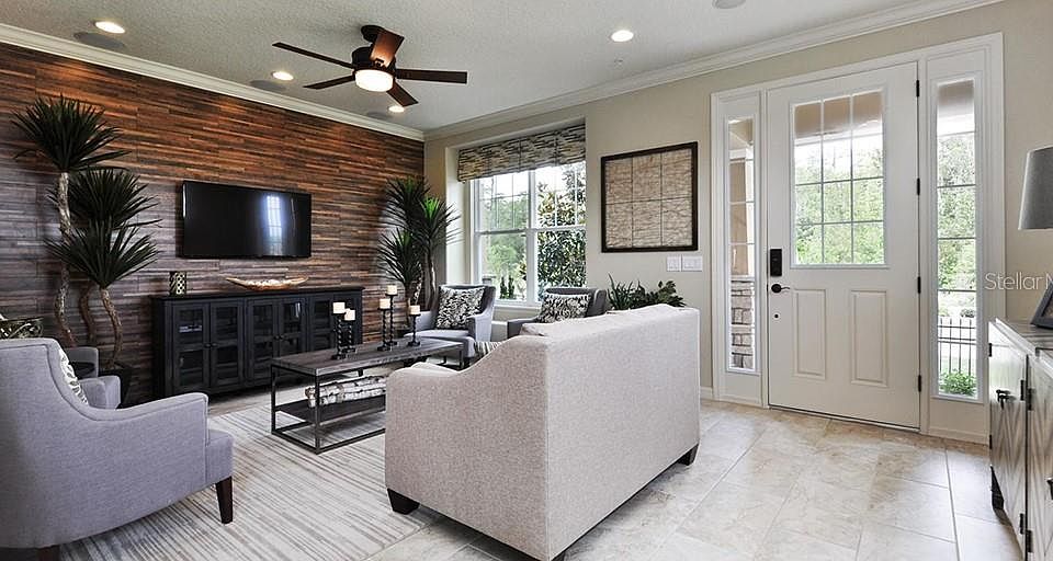 2nd image of 8977 Fullerwood Ave