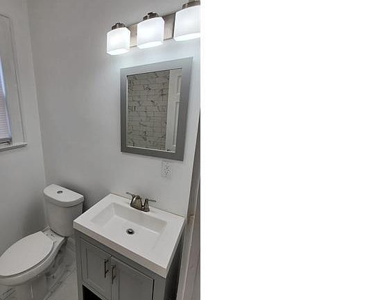 2nd image of 204 Eastern Pkwy Floor 1