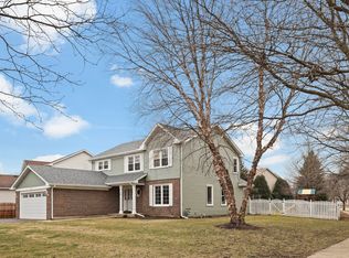 287 Beaver Creek Dr, Bolingbrook, IL 60490