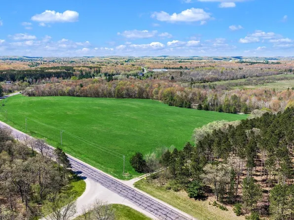 30.54 AC County Road HH, Lyndon Station, WI 53944