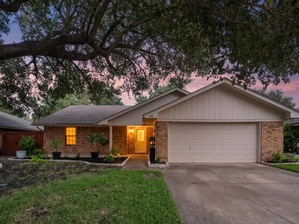 1101 De Pauw Dr, Arlington, TX 76012