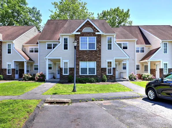 25 Janet Circle #F, Bridgeport, CT 06606