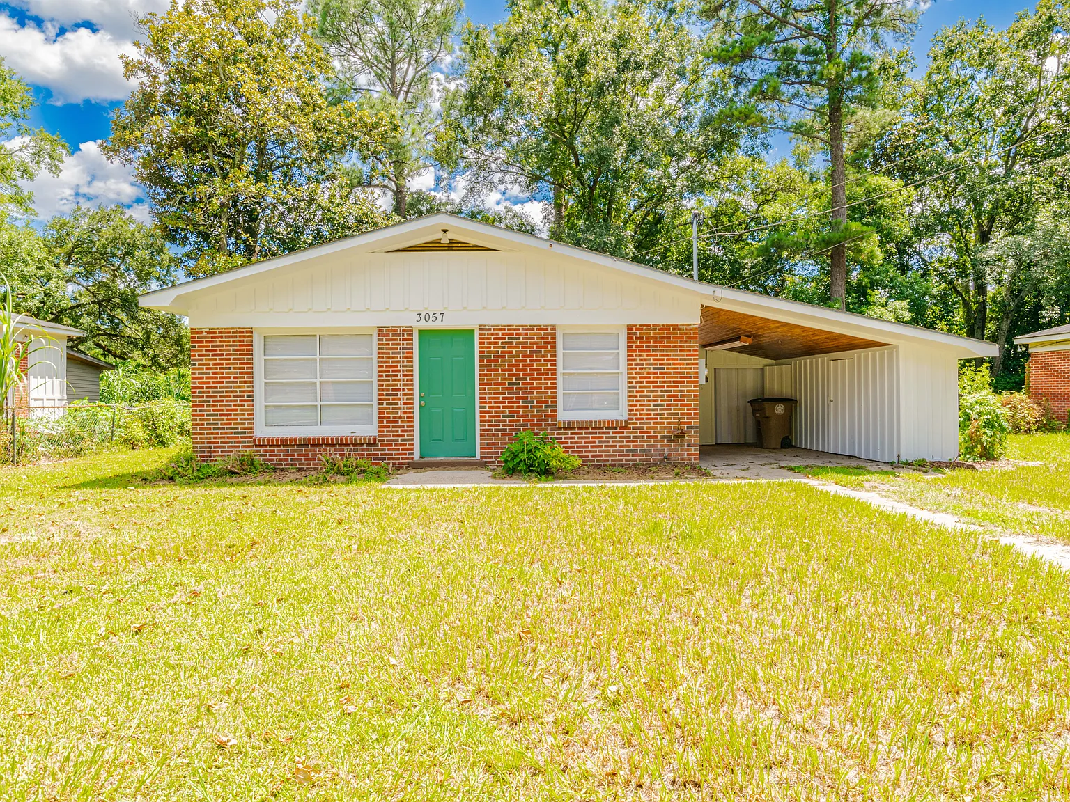 3 bed, 1040 sqft, $1,195 — Photo 3