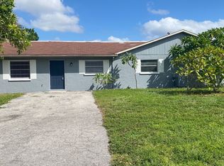 4520 68th St W #C, Bradenton, FL 34210