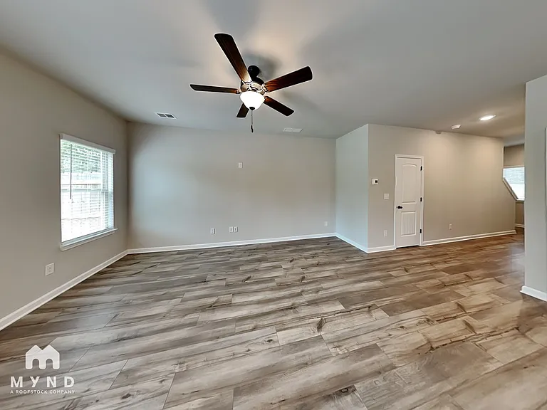 80 Skipjack Ct — Photo 3