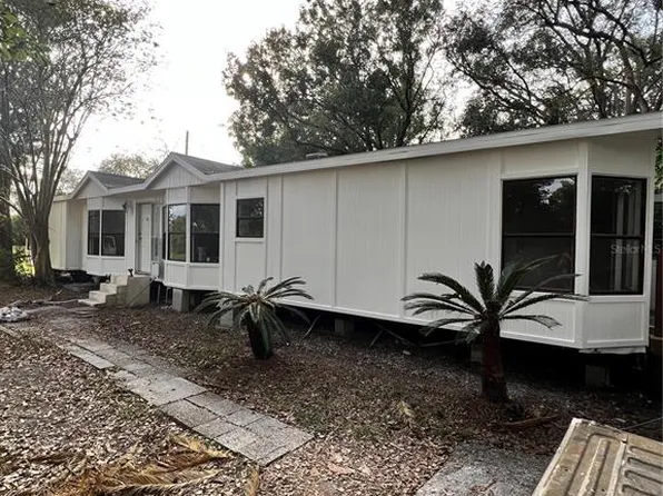 800 Irene Dr, Auburndale, FL 33823