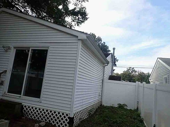 3rd image of 7863 Mayford Ave