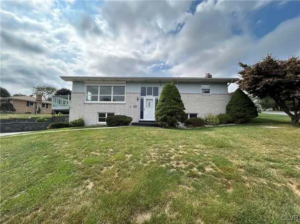 7212 Kingstead Dr, Slatington, PA 18080
