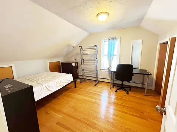 137 Virginia Rd, Waltham, MA