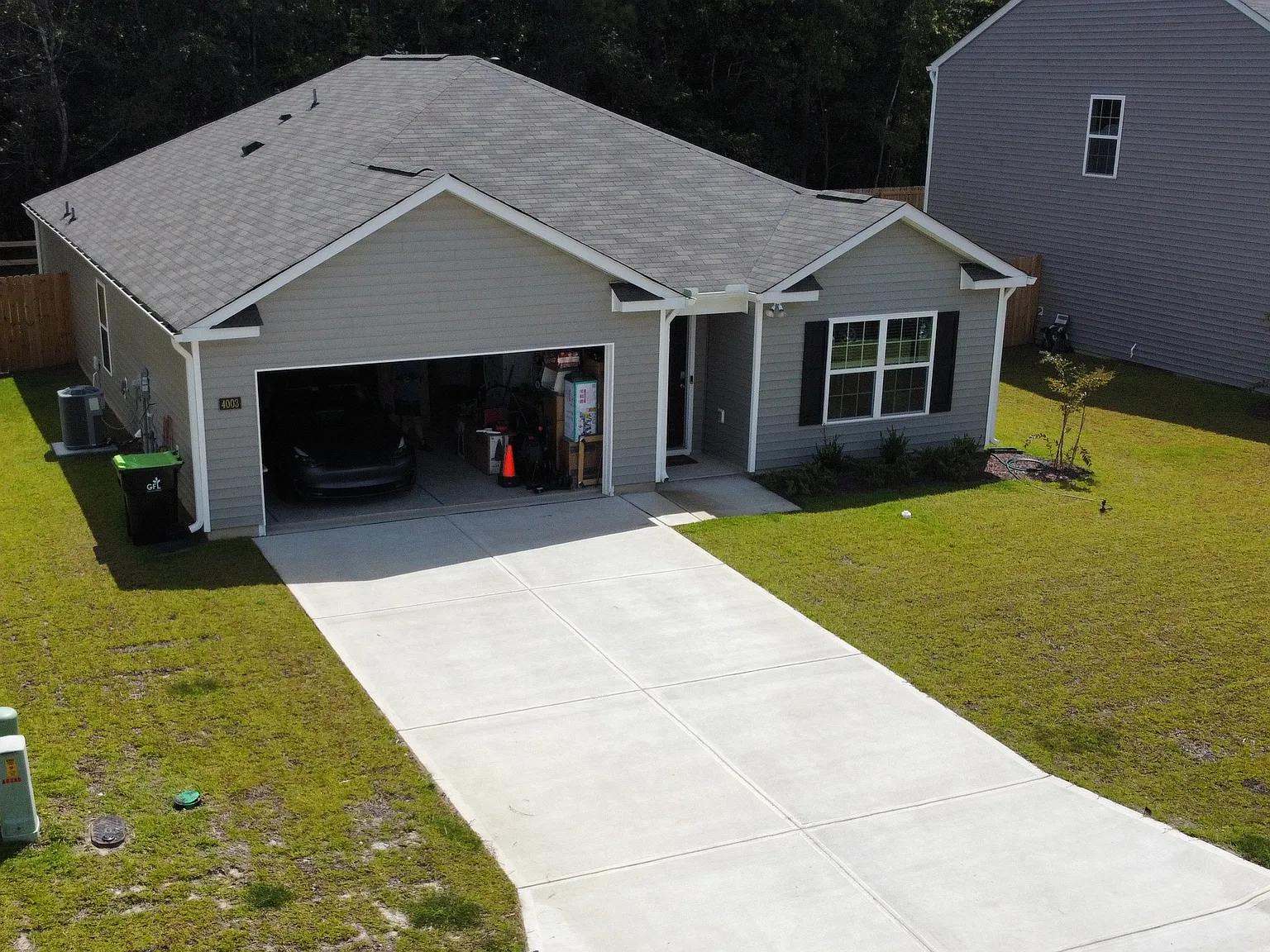 4 bed, 1862 sqft, $2,200 — Photo 4