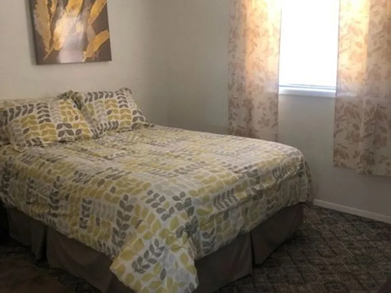 2310 Collins Ave #C — Photo 5