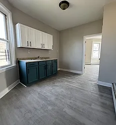 77 Grant Avenue, #6D