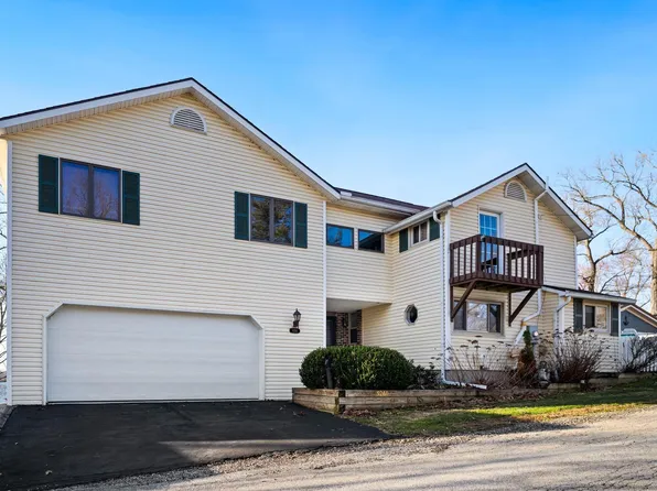 9260 E 430 S, Wolcottville, IN 46795