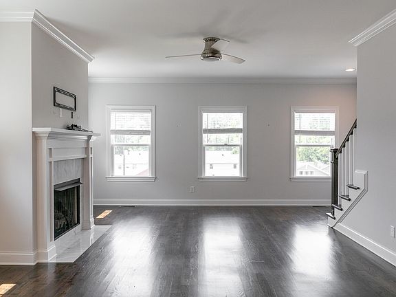 5th image of 2442 Ashmore Ave