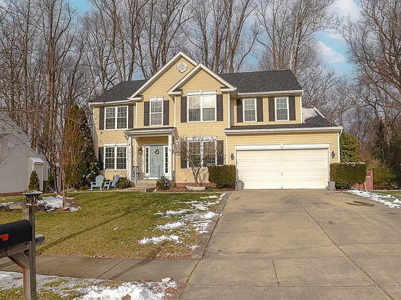 2nd image of 109 Discovery Ct