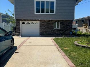 750 S Ocean Ave, Freeport, NY 11520