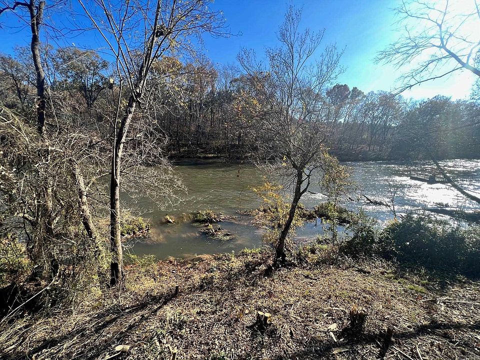 1st image of 285 River Dr
