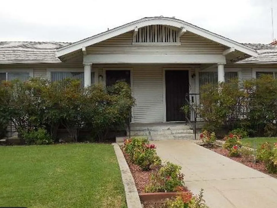 615 E Yale Ave #619