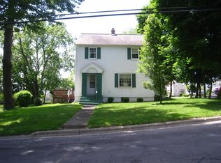 211 N Knight Ave, Endicott, NY 13760