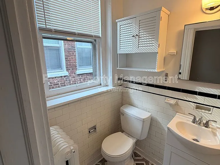 2424 Stuart Ave — Photo 14