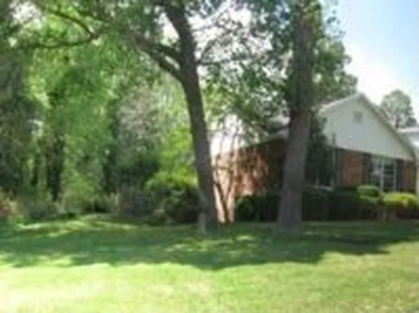 505 Payne Pl, Dublin, GA 31021