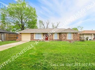 122 W Havner Ln, Houston, TX 77037